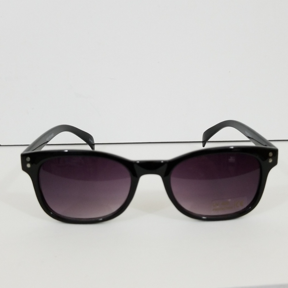 Womens black sunglasses small frame